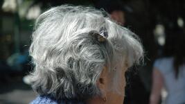 seniorka woman